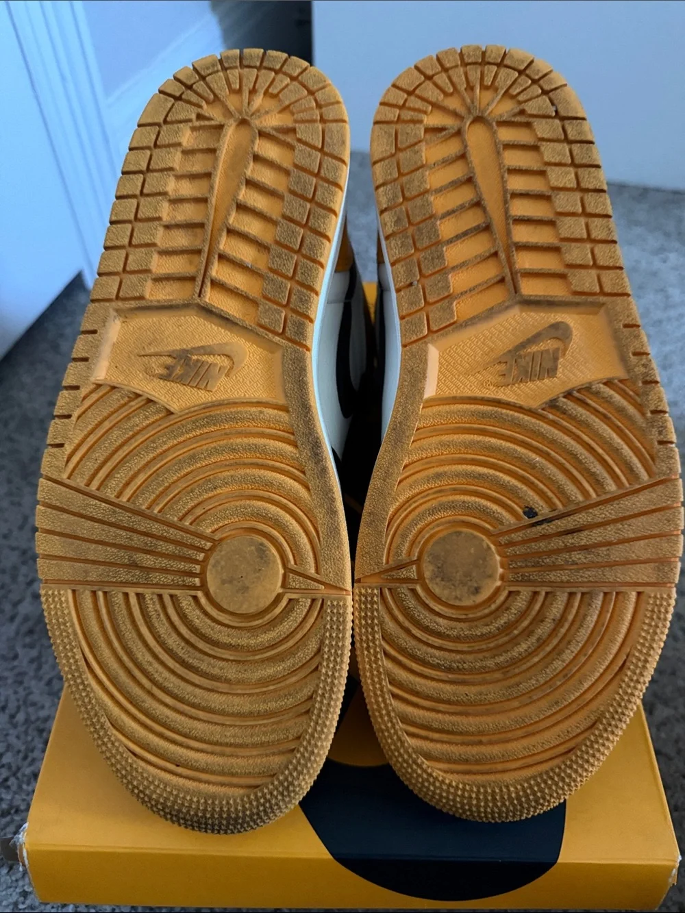 Jordan 1 High OG- Taxi’s